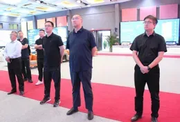 Liu Xuedong, General Manager of Shandong Linuo Industrial Co., Ltd., and his delegation visited Guolian Co., Ltd.&rsquo;s Weiduoduo division.}